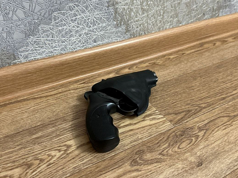 18-летний красноярец расстрелял мужчину старше себя за грубую просьбу вести себя потише. Фото: ГСУ СК по Красноярскому краю и Хакасии