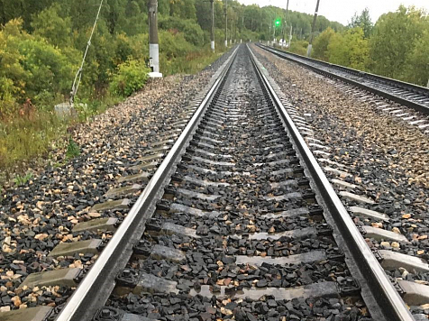 В Красноярском крае на железнодорожном перегоне обнаружено тело 43-летнего мужчины. Фото: транспортная полиция