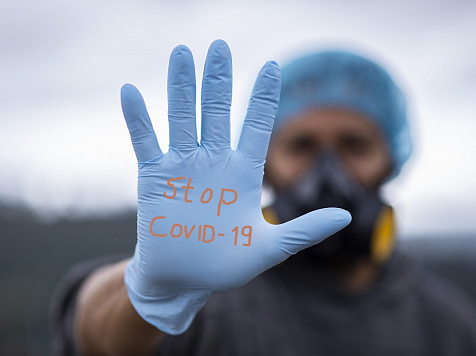 За сутки в Красноярском крае от коронавируса скончался 21 человек. Фото: pixabay.com и Роспотребнадзор по Красноярскому краю