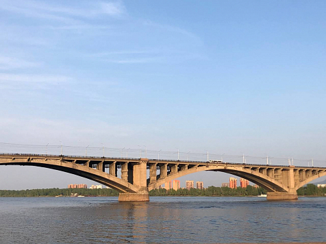 Прозрачное целевое обучение, дорогой алкоголь, защита должников ЖКХ: к каким нововведениям надо готовиться в мае?. Фото: «7 канал Красноярск»