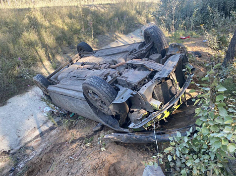 17-летняя водитель устроила аварию-перевертыш на трассе в Красноярском крае. ГАИ Красноярского края