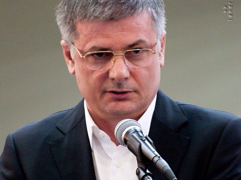 Разима Абасова снова задержали в Красноярске, через час состоится процесс об избрании ему меры пресечения. Фото: «ekermakan» ВКонтакте