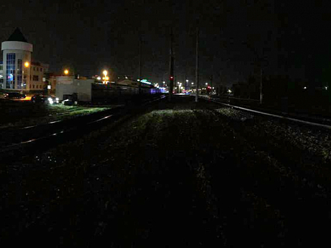 В Кировском районе электропоезд насмерть сбил мужчину. Фото: t.me/utsibfo