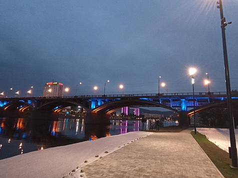 В Красноярске после ремонта на Коммунальном мосту заработали видеокамеры. Фото: Наталия Тихомирова
