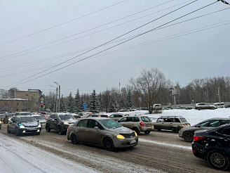 Красноярск с раннего утра сковали 7-балльные пробки