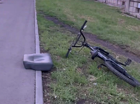 За день в Красноярске двое подростков попали в больницу после аварий на разных участках дорог. Фото/видео: Госавтоинспекция по краю