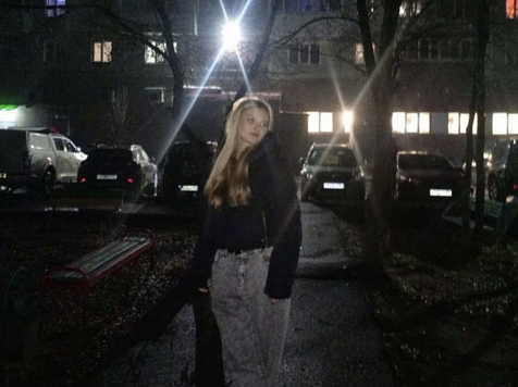 Девочка-подросток спасла дом от пожара в Красноярском крае. Фото: соцсети Елизаветы Кирдяпиной