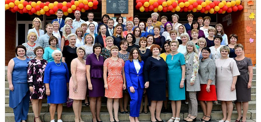 Массовых увольнений в кодинской школе не будет