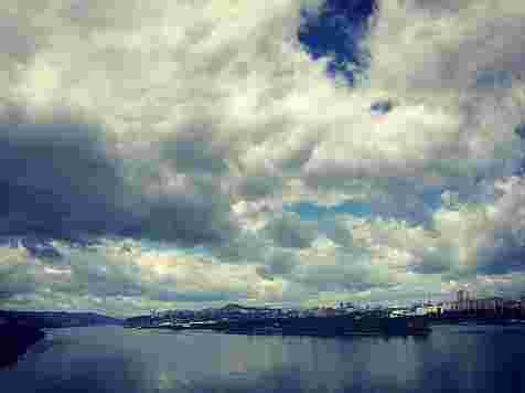 Красноярцы отказались от обливаний на улице из-за плохой погоды (подборка из соцсетей). Фото: Михаил Губин / vk.com