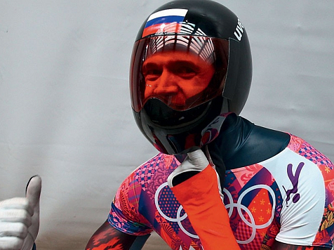  Красноярский скелетонист Александр Третьяков взял бронзу на этапе Кубка мира. Фото: kraysport
