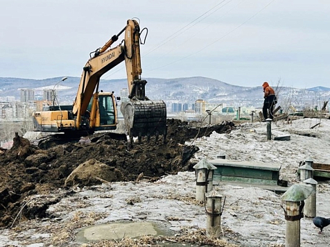 В красноярском переулке Боготольском сносят погреба для новой четырехполосной дороги. Фото: t.me/gradvestnik