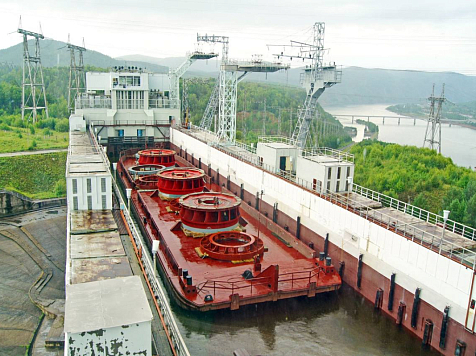 На Енисее продолжается реконструкция Красноярского судоподъемника. Фото: Росморречфлот