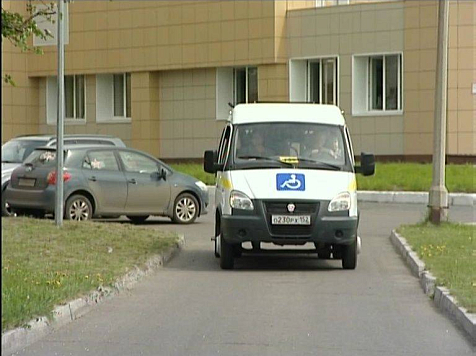 С 1 июля красноярцы смогут ездить на социальном такси в церкви и на кладбища