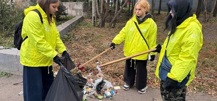 Работающих красноярских подростков поддержат финансово