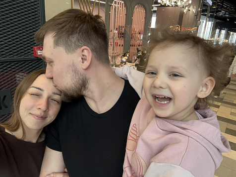 «Мы и представить не могли»: история трехлетней Софии, за жизнь которой борются родители-врачи из Красноярска. Фото/видео: соцсети Анастасии Амельченко