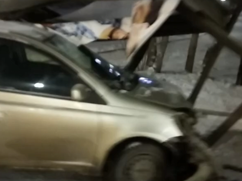 Не справилась с управлением – новые подробности ДТП на остановке в Красноярске . Фото: ЧП Красноярск