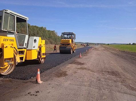 В Балахтинском районе Красноярского края за год отремонтировали 18 км дорог. Фото: krskstate.ru