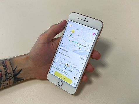 Красноярские таксисты рассказали о ценах на поездки и сколько они зарабатывают . Фото автора