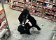 В Дивногорске неизвестный напал на сотрудника супермаркета: он пытался вынести продуктов на тысячу рублей 
