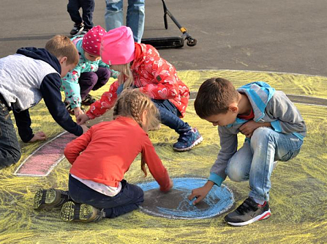На Ярыгинской набережной Красноярска начинает работу проект «Твой берег». Фото: администрация Красноярска