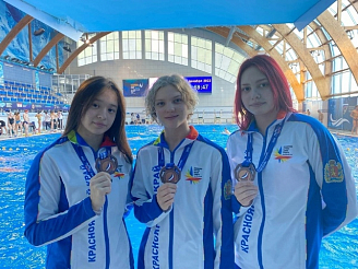 Пловцы Красноярского края завоевали шесть медалей на всероссийских соревнованиях по плаванию