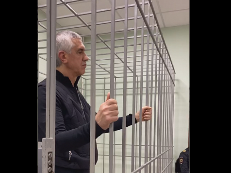 ЕСПЧ обязал выплатить красноярскому бизнесмену Быкову 7 тыс. евро за нахождение в клетке. Фото: https://t.me/anatolybykovinfo
