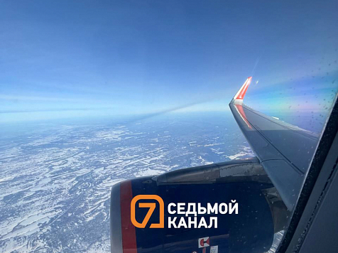 В Красноярске отменили 11 авиарейсов из-за метеоусловий в городах прилета. Фотограф Яна Моисейко / «7 Канал Красноярск»