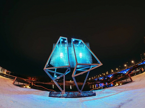 Красноярцам рассказали, как пользоваться световым арт-объектом на Ярыгинской набережной. Фото: https://vk.com/krasgorpark