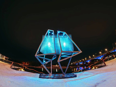 Красноярцам рассказали, как пользоваться световым арт-объектом на Ярыгинской набережной. Фото: https://vk.com/krasgorpark