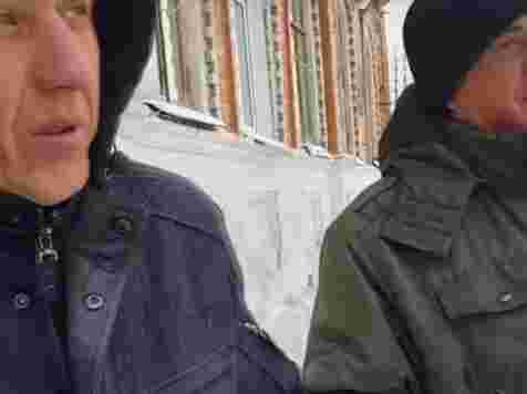 Ачинец спас ребенка из горящего дома. <i>Фото Телеканал "Оса"</i>