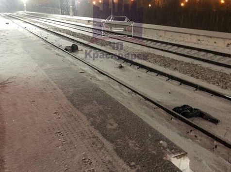 В Красноярске мужчина попал под поезд недалеко от «Шинного завода». Фото: ЧП Красноярск