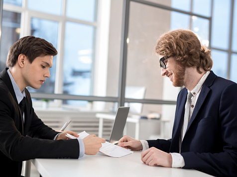 Ачинец отсудил 157 тысяч за навязанную услугу при кредите. Фото: Freepik