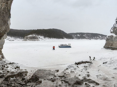 Выезд на Красноярское водохранилище закрыли на выходные из-за температурных перепадов. Фото: Сергей Егоров