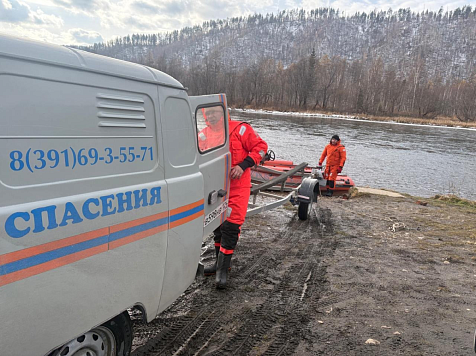 На месте исчезновения семьи Усольцевых нашли тело мужчины  . Фото: КГКУ «Спасатель»