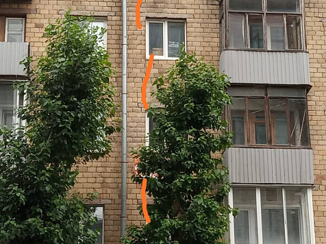 «Мы хотим жить в центре!»: жители аварийного дома на Бограда в Красноярске высказали своё мнение о возможном расселении