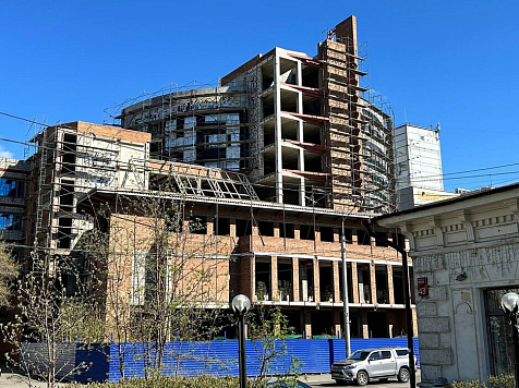 Знаменитый долгострой «Эльдорадо» на Сурикова перешел во владение администрацией Красноярска. Фото: sibdom.ru