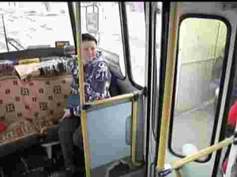 Из маршрута движения автобуса №90 исключают 4 остановки