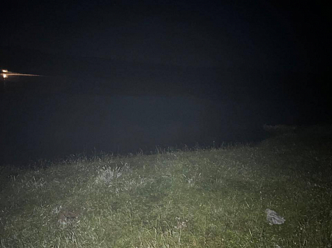 Купавшаяся под присмотром отчима 7-летняя девочка утонула на мелководье в Саянском районе. Фото: ГСУ СК по Красноярскому краю
