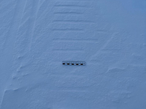 В Игарке Красноярского края нашли снегоходы утонувших рыбаков и волонтеров. Фото: Следственный комитет