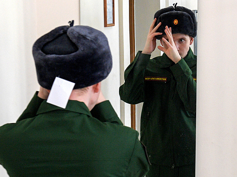 Совет Федерации согласовал закон о круглогодичном призыве в армию. Фото:  Александр Гальперин/РИА Новости