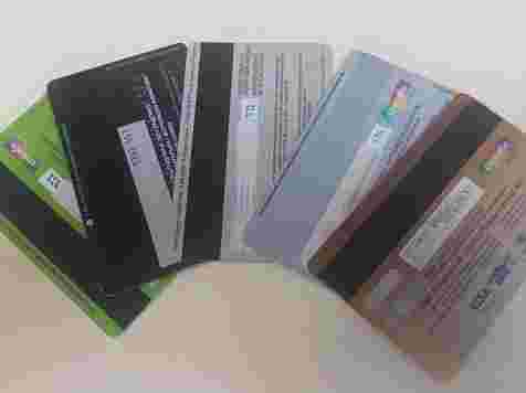 Запуск оплаты проездов по банковским картам отложили до января. Виноват курс доллара. Фото: архив «7 канала»