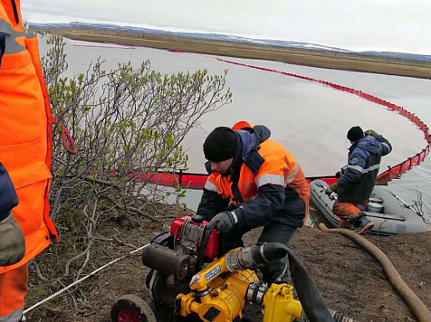 Реабилитацию рек на севере Красноярского края могут начать через три года после аварии на Норильской ТЭЦ-3 . Фото: МЧС России, СК РФ