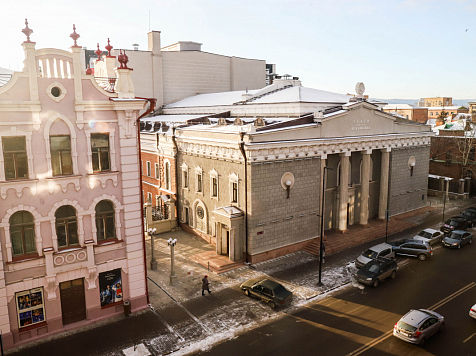 На крыше Красноярского драмтеатра появится летняя сцена. Фото: Руслан Максимов