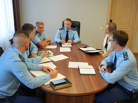 Красноярские прокуроры начали проверку роста цен на такси. Фото: прокуратура Красноярского края