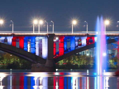11 мая речной фонтан будет поддерживать красноярский ФК «Енисей». Фото: СГК