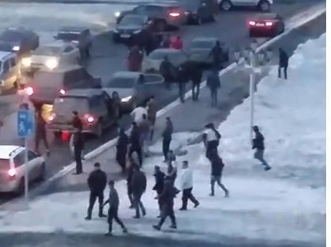 Полиция нашла всех участников массовой драки на севере Красноярского края. Фото: https://vk.com/sgnorilsk