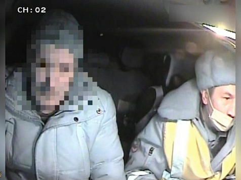 Пьяного водителя на неисправном авто задержали под Красноярском в 40-градусный мороз. Фото и видео: МВД