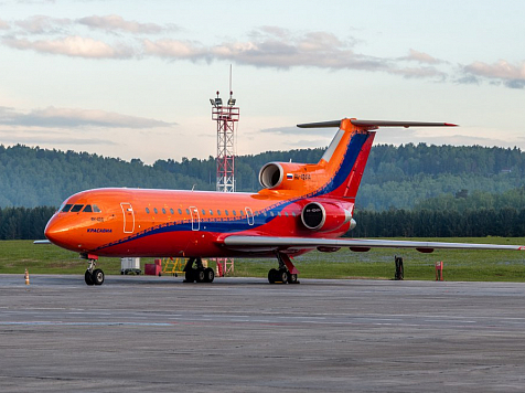 Дополнительные рейсы в Хатангу на август . Фото Владимир Почекутов