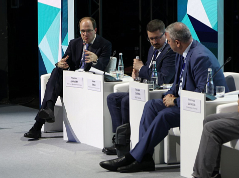 Около 160 тысяч человек ищут работу в Арктике 