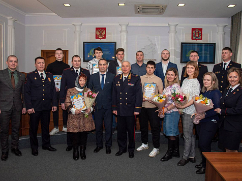 В Красноярске наградили победителей конкурса «Поступок года». Фото: Краевая полиция